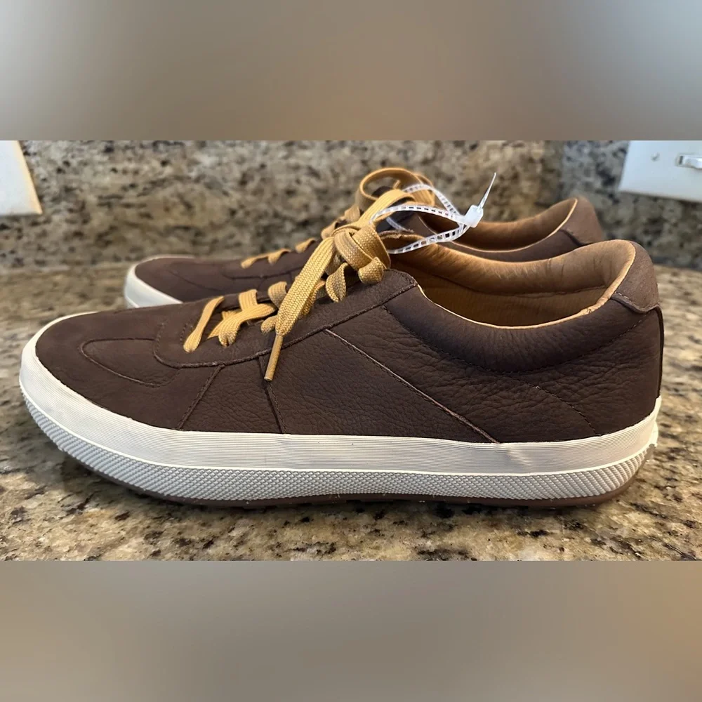 NWT Men’s‎ LL Bean Double L Sneaker - Size 12 Medium